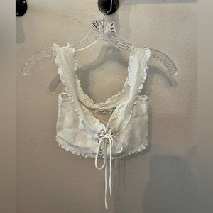 Salt & Soul “Salty & Soulful” Ellie Crop Top. Size: Small. Color: White.